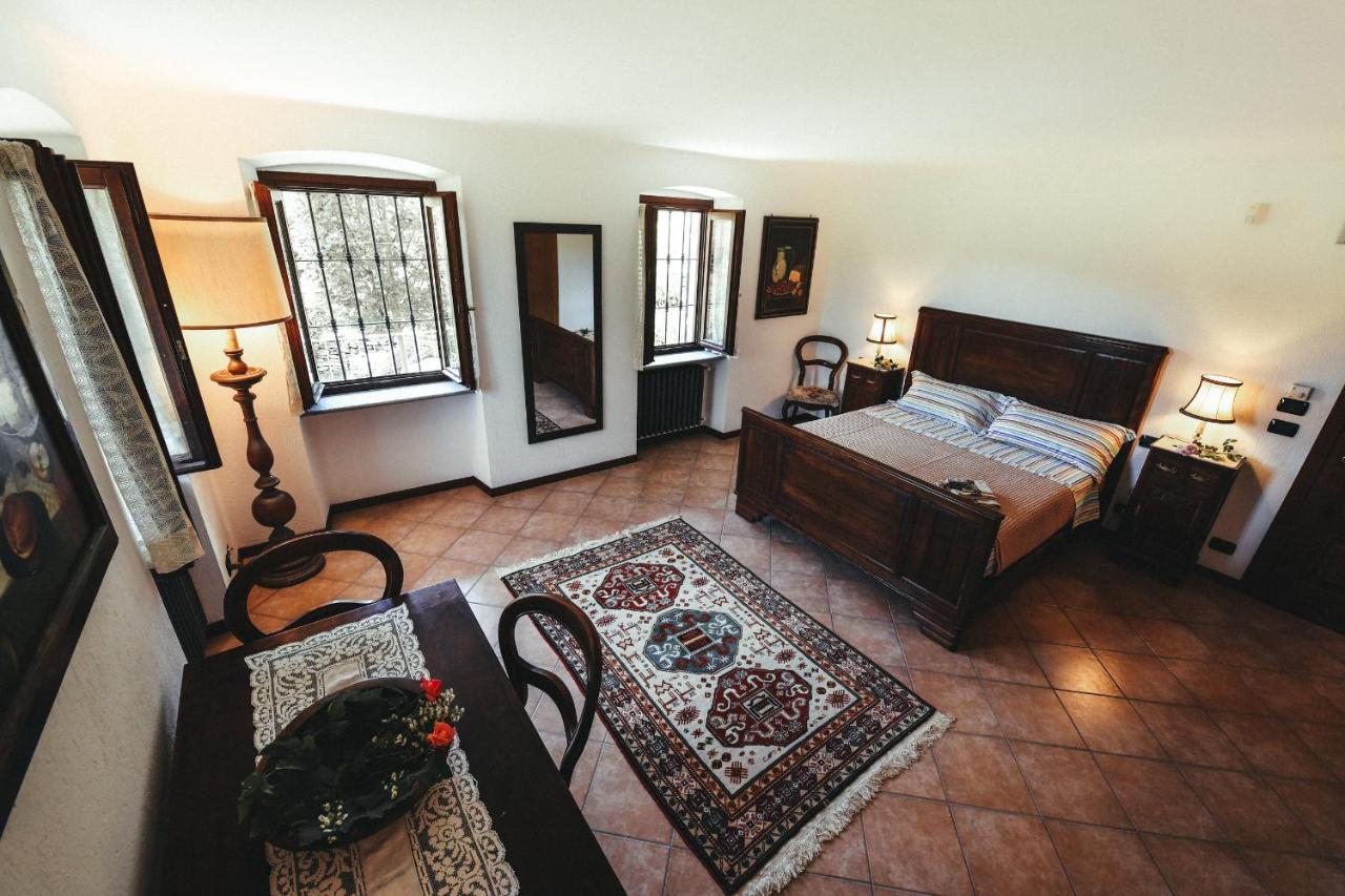 Cascina Flino Apartment Diano d'Alba Luaran gambar