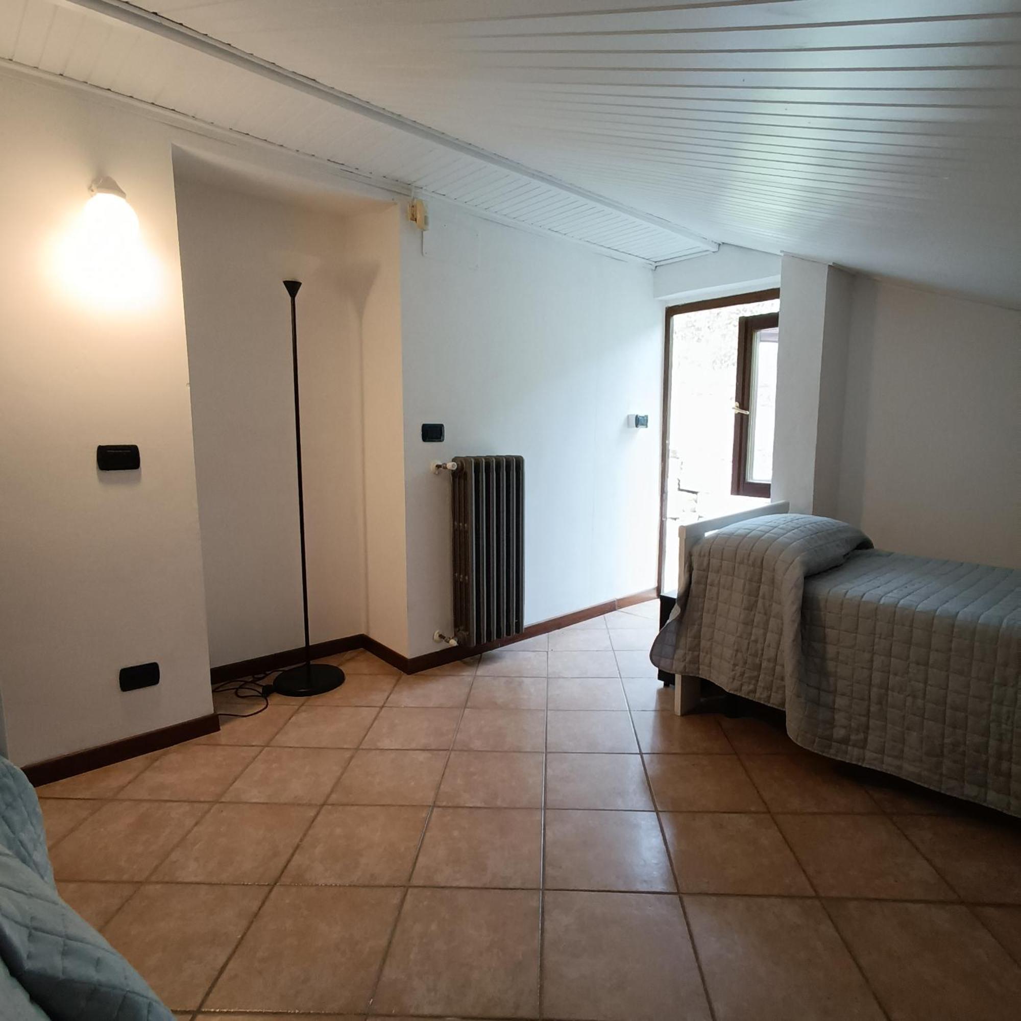 Cascina Flino Apartment Diano d'Alba Luaran gambar